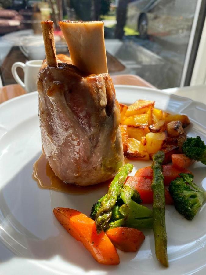 Rivabella Garni & Restaurant Bed & Breakfast Tenero-Contra Bagian luar foto
